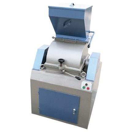 concasor cu cuțit cu ciocan sigilat